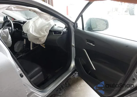 2024 Toyota Corolla Cross Xle from USA, damaged, VIN 7MUDAABG4RV101637